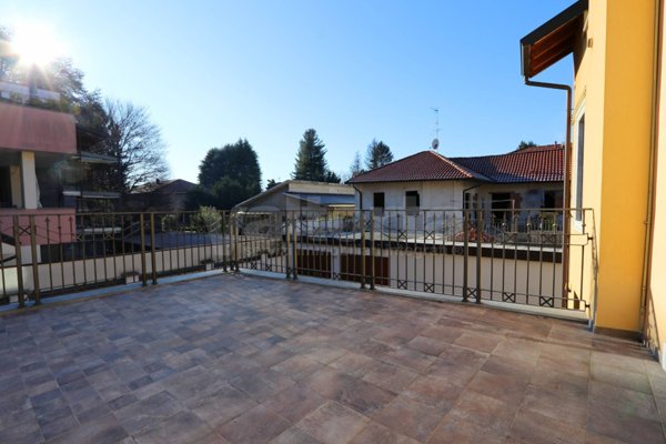 appartamento in affitto ad Albiate
