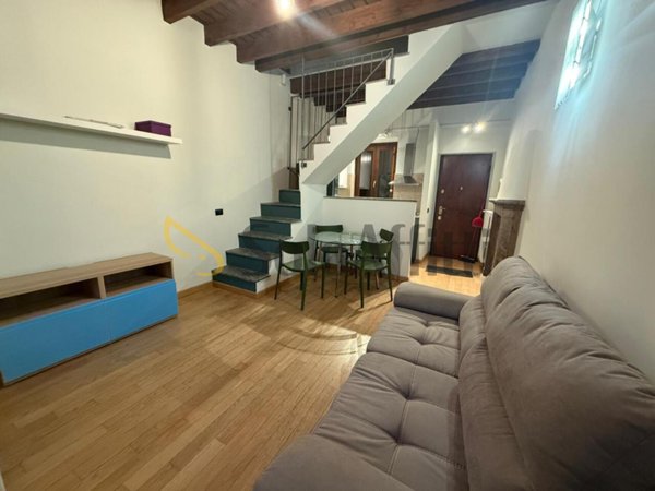 appartamento in affitto ad Albiate