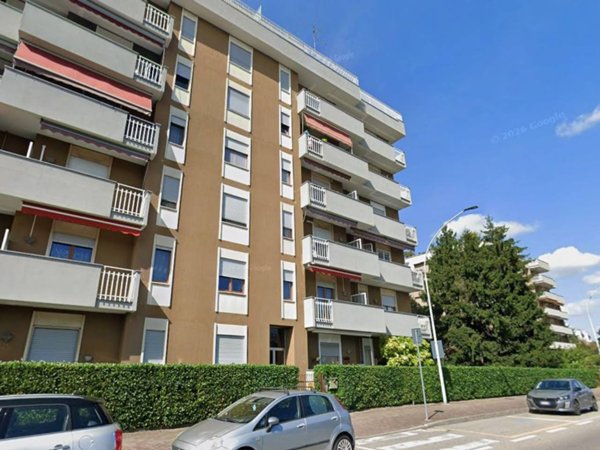 appartamento in affitto ad Albiate