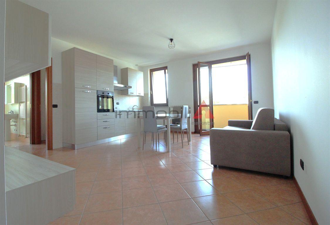 appartamento in affitto ad Arcore
