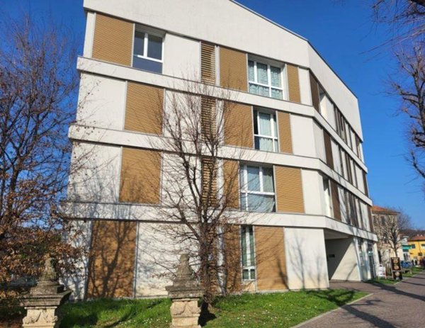 ufficio in affitto ad Arcore