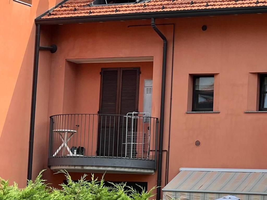 appartamento in affitto ad Arcore