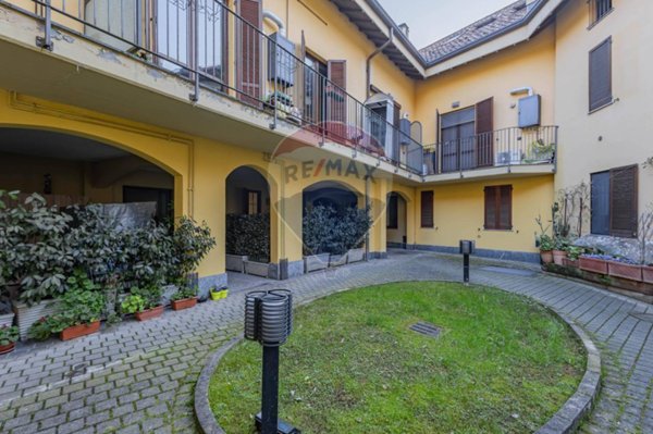 appartamento in affitto ad Arcore