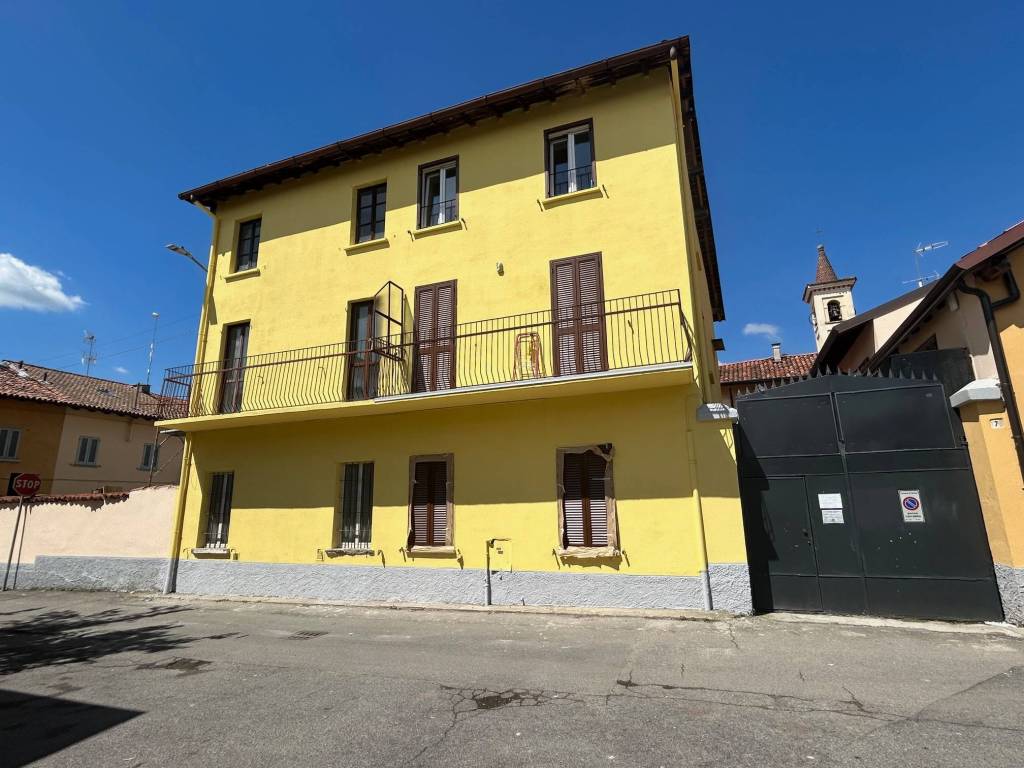 appartamento in affitto ad Arcore