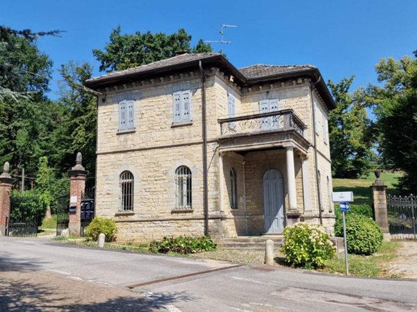 casa indipendente in affitto ad Arcore