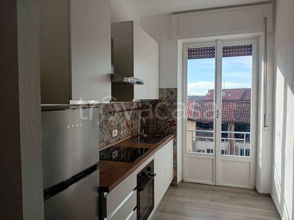 appartamento in affitto ad Arcore