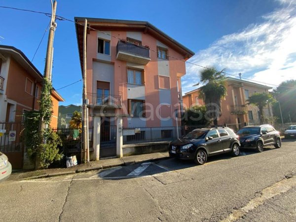 appartamento in affitto ad Arcore