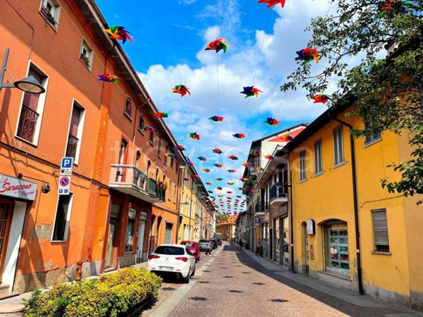 appartamento in affitto ad Arcore