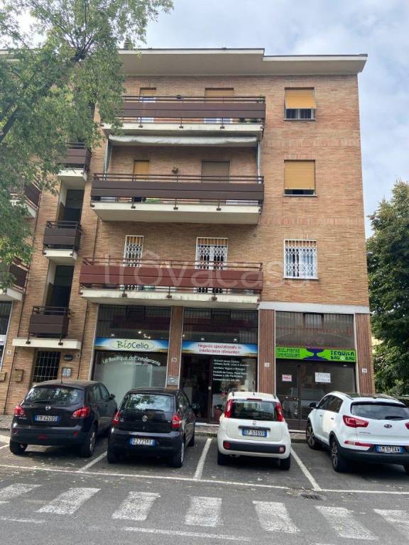 appartamento in affitto ad Arcore