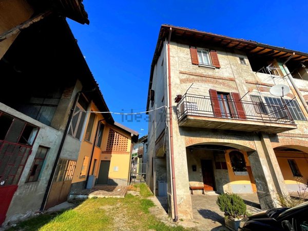 appartamento in affitto ad Arcore