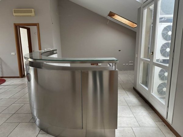 ufficio in affitto ad Arcore