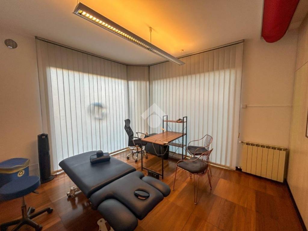 ufficio in affitto ad Arcore