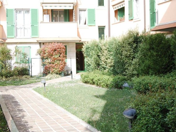 appartamento in affitto ad Arcore