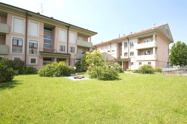 appartamento in affitto ad Arcore