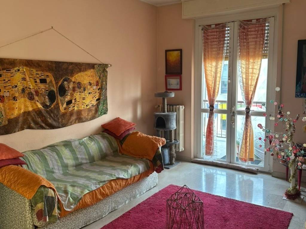 appartamento in affitto ad Arcore