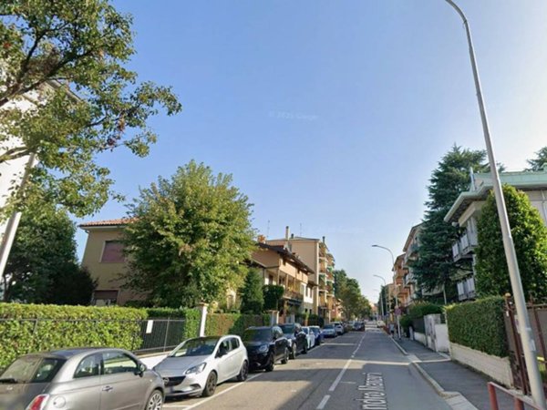 appartamento in affitto ad Arcore