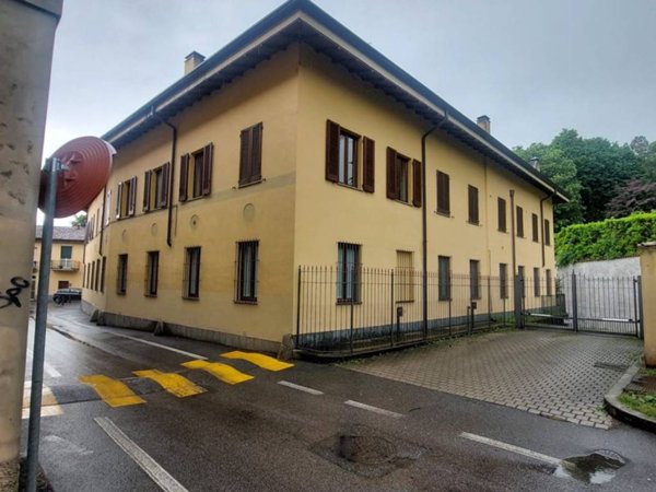 box auto in affitto ad Arcore