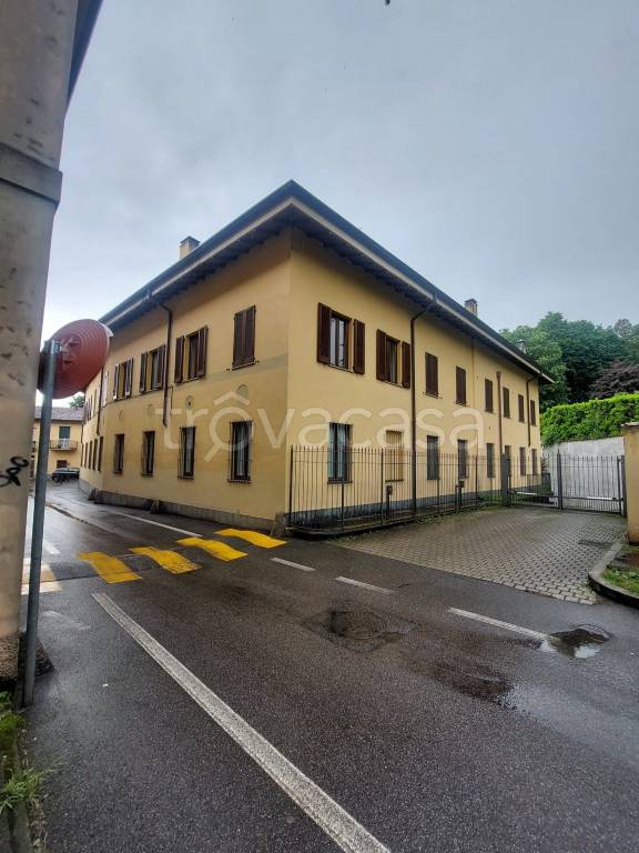 box auto in affitto ad Arcore