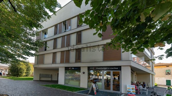 appartamento in affitto ad Arcore