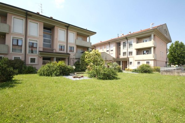 appartamento in affitto ad Arcore