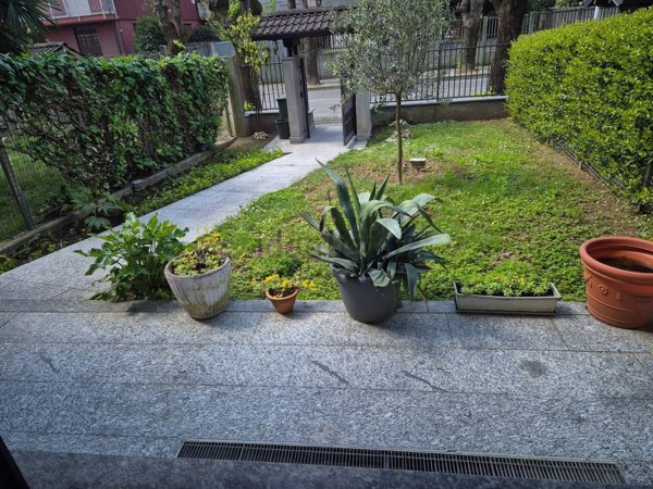 casa indipendente in affitto a Barlassina