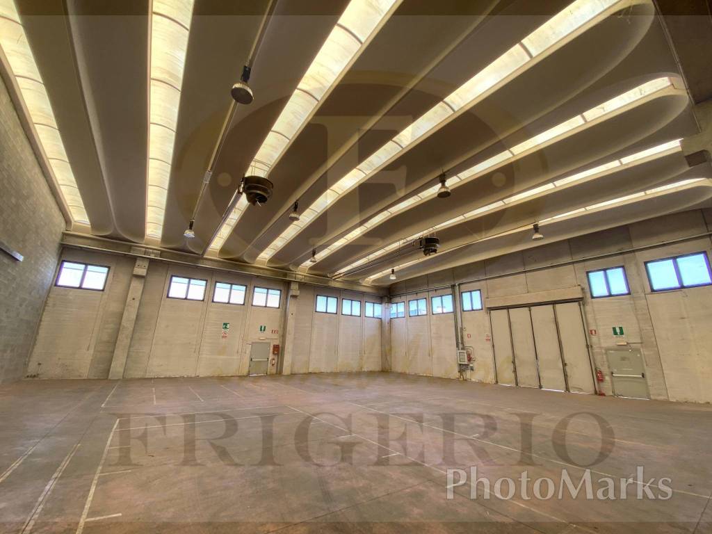 locale commerciale in affitto a Bellusco