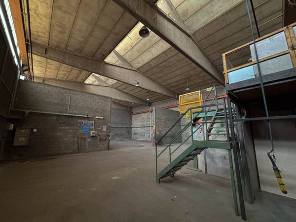 locale commerciale in affitto a Bellusco
