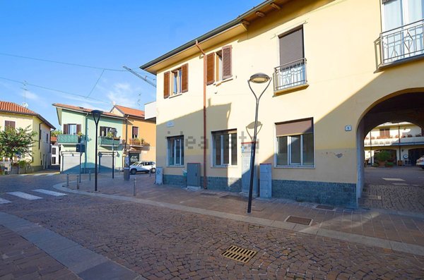 negozio in affitto a Bellusco