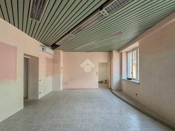 negozio in affitto a Bellusco