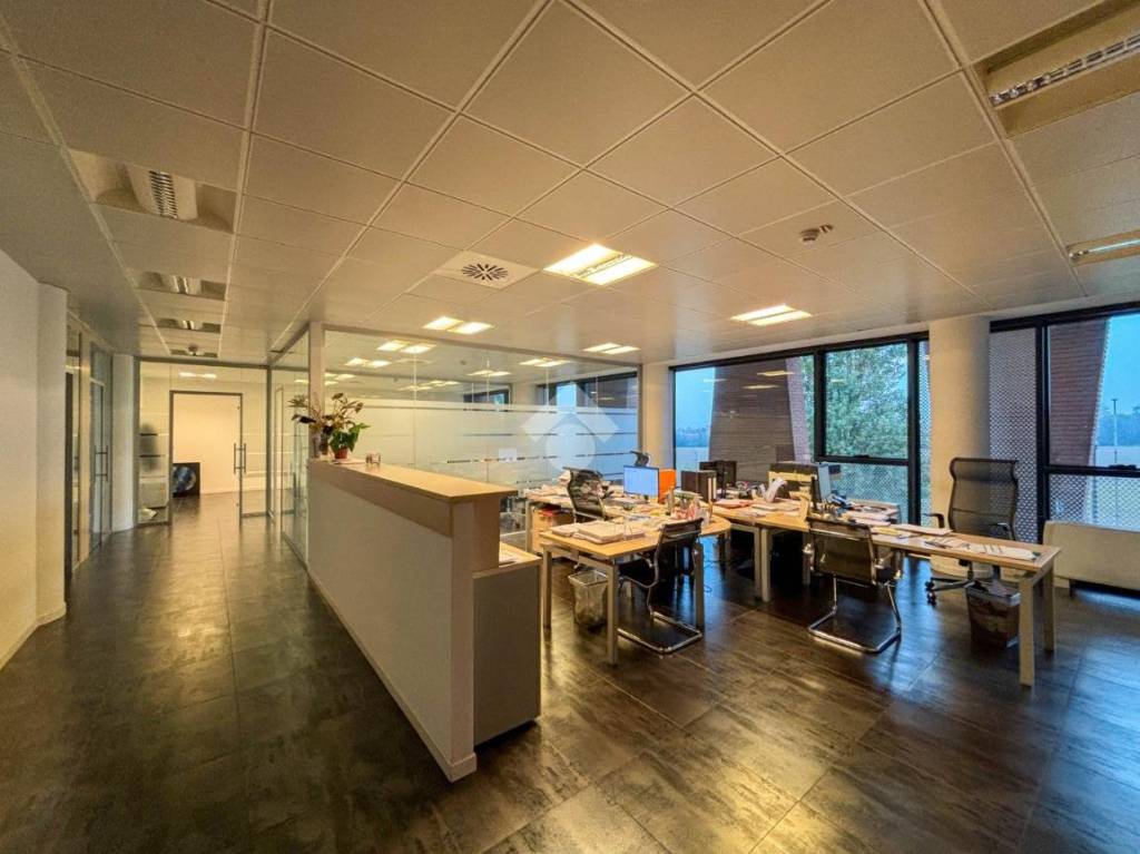ufficio in affitto a Bernareggio