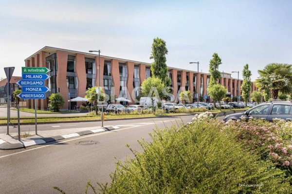 ufficio in affitto a Bernareggio