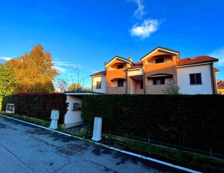 appartamento in affitto a Bernareggio