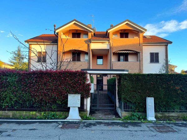 appartamento in affitto a Bernareggio