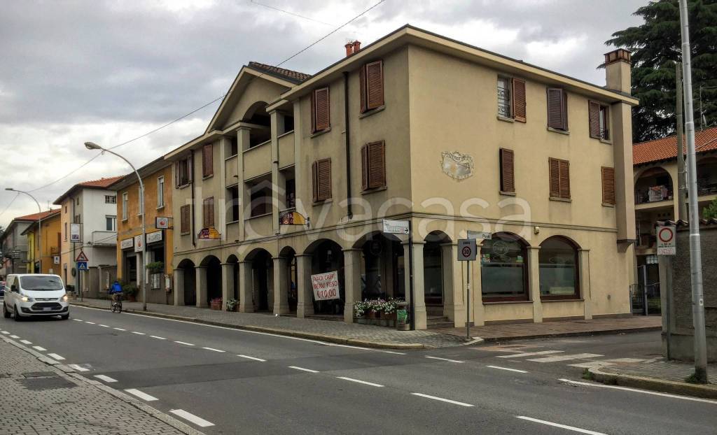 appartamento in affitto a Bernareggio