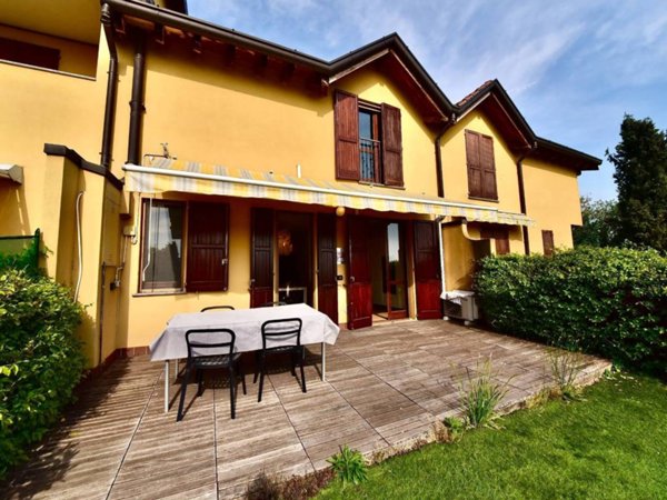 casa indipendente in affitto a Bernareggio