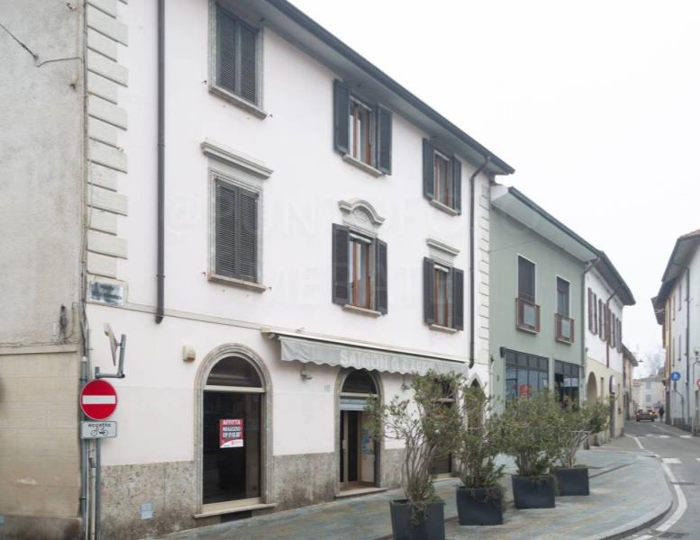negozio in affitto a Bernareggio