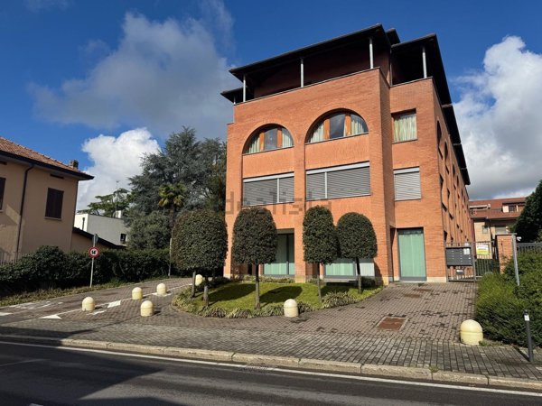 ufficio in affitto a Bernareggio