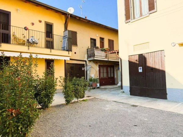 appartamento in affitto a Bernareggio