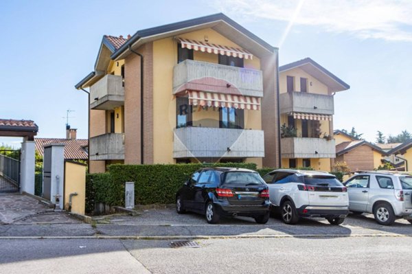 appartamento in affitto a Besana in Brianza