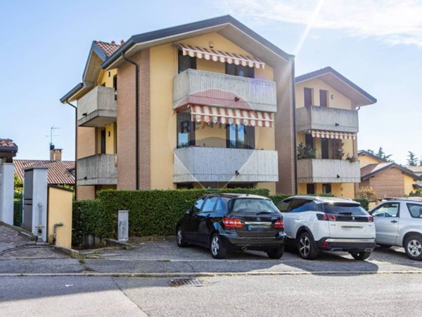 appartamento in affitto a Besana in Brianza