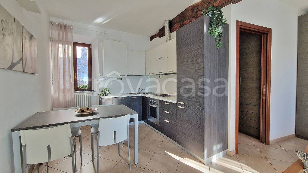 appartamento in affitto a Besana in Brianza