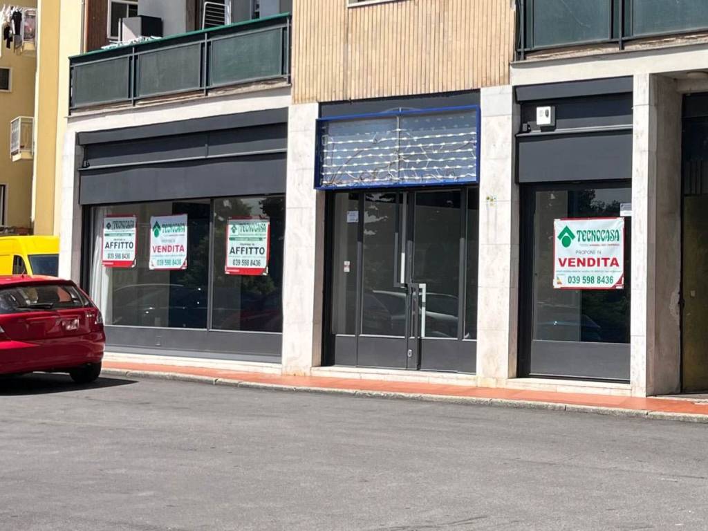 negozio in affitto a Besana in Brianza