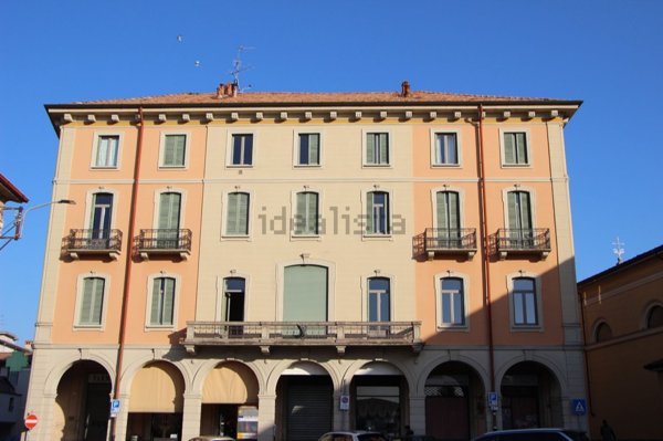 appartamento in affitto a Besana in Brianza