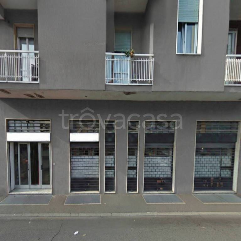 negozio in affitto a Biassono