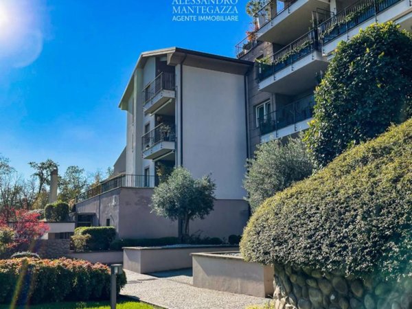 appartamento in affitto a Biassono