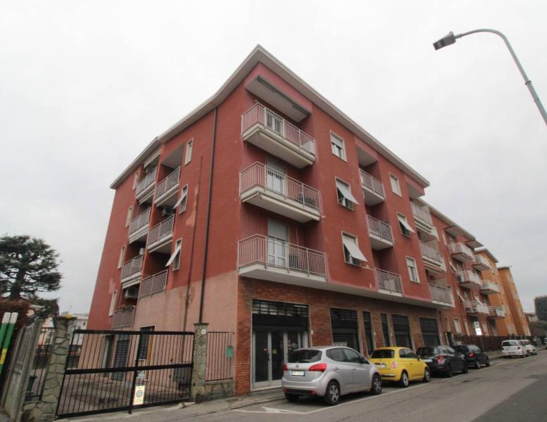 negozio in affitto a Biassono