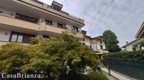 appartamento in affitto a Biassono