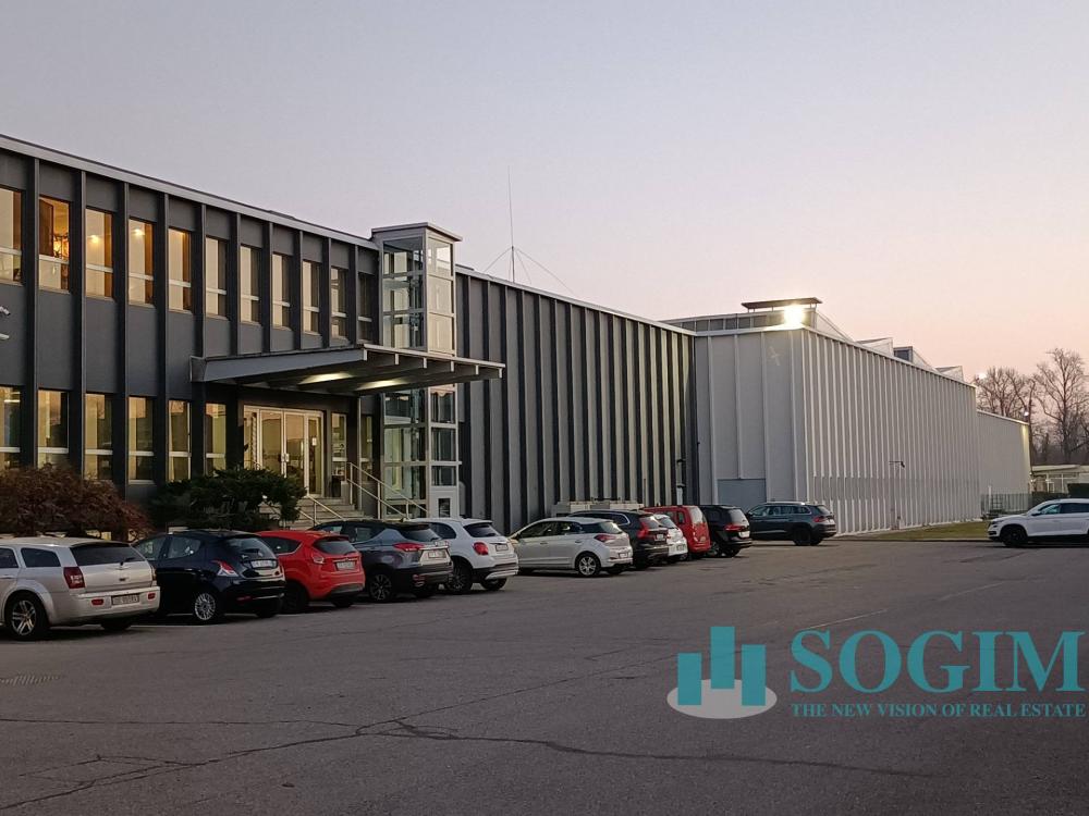 capannone in affitto a Biassono