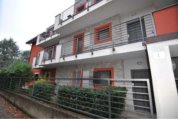 appartamento in affitto a Biassono