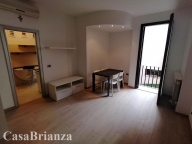 appartamento in affitto a Biassono